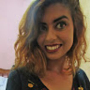 Meet your Posher, Adryana